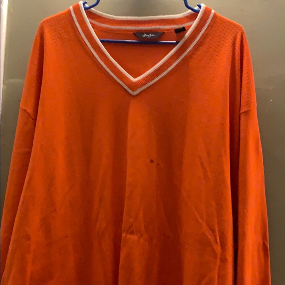 V-neck casual long sleeve sweater lightweight
